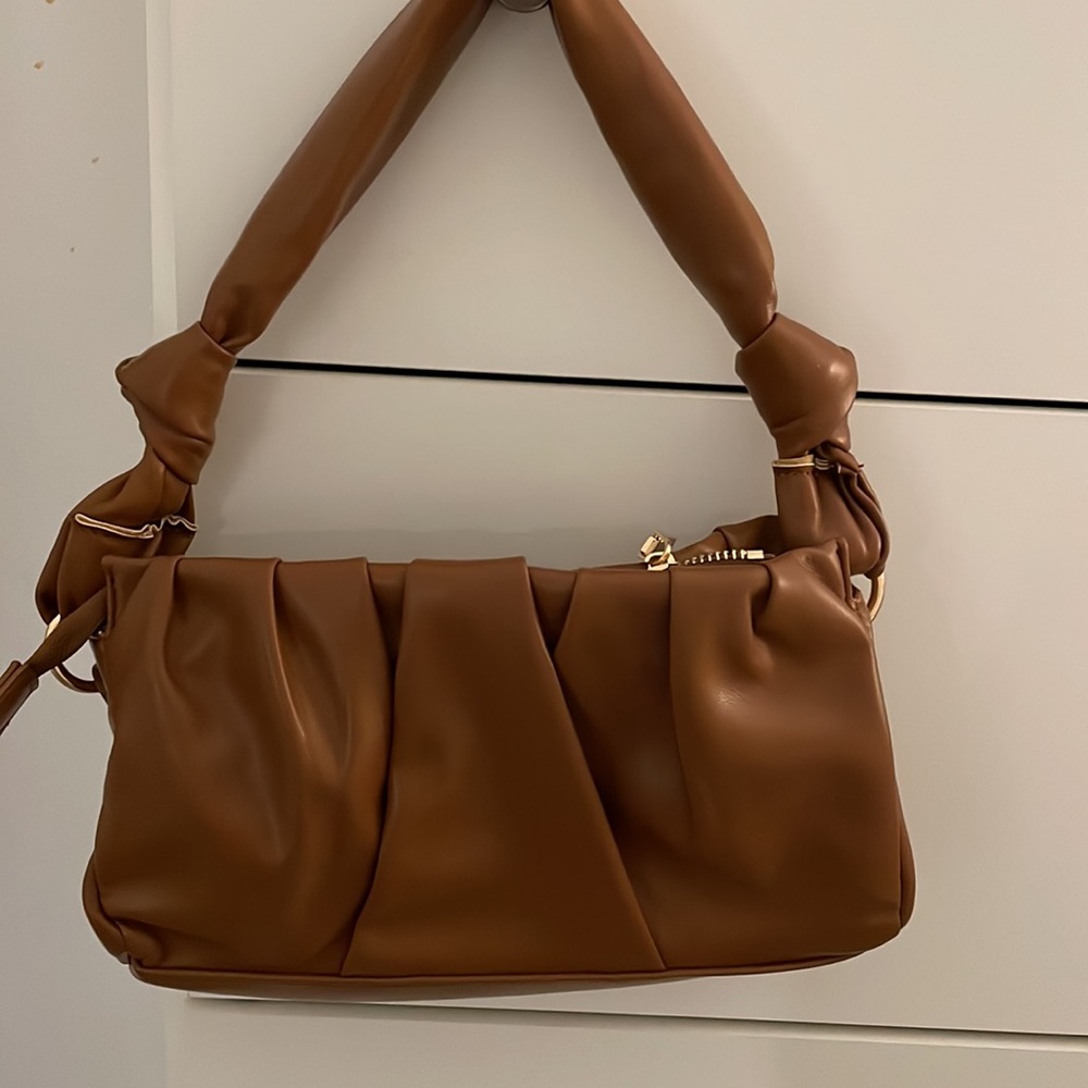 BRAND NEW URBAN EXPRESSIONS BAG BAGUETTE BAG